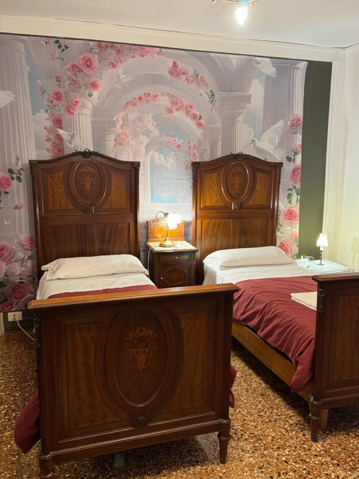 Lions Venice Guest House Extérieur photo