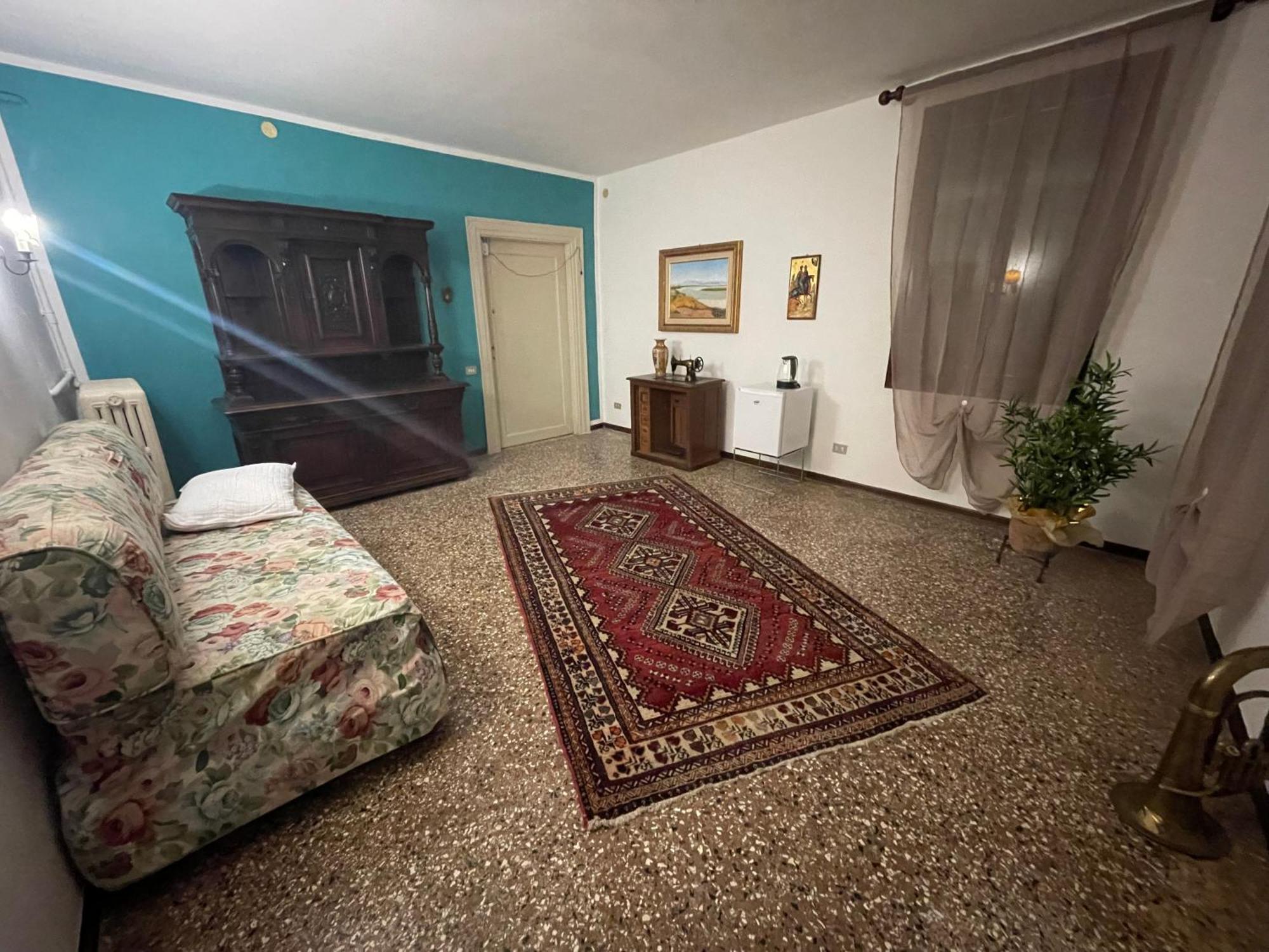 Lions Venice Guest House Extérieur photo
